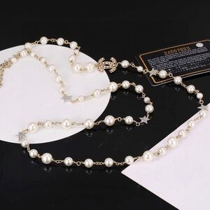 CHANEL Pearl and Gold Necklace